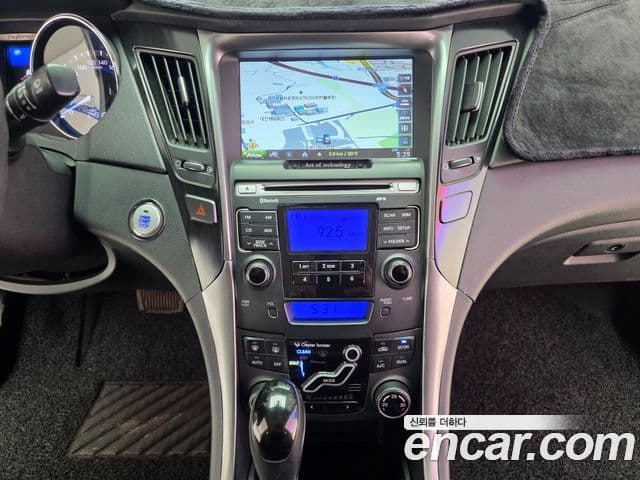 Hyundai Sonata гибрид Premier, 2012 19