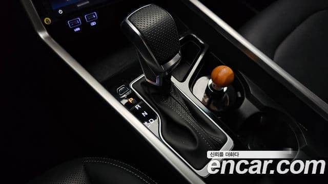 KG모빌리티(SsangYong) Torres T7, 2024 9