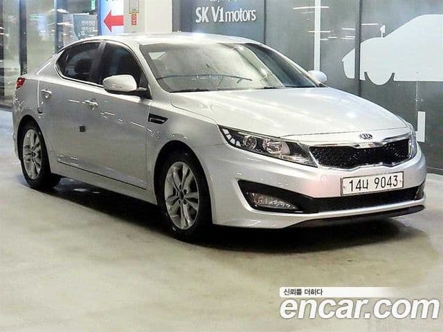 Kia K5 Luxury, 2011 1