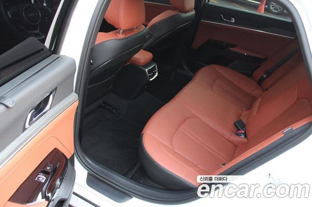 Kia The / новый New K5 гибрид 3세대 Noblesse, 2024 17