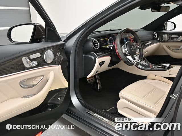 Mercedes-Benz E-класс W213 E63 AMG 4MATIC+, 2019 11
