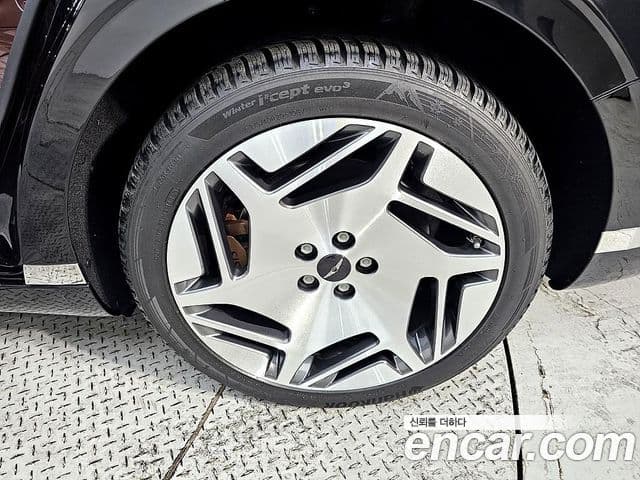 Genesis G90 (RS4) бензин 3.5 турбо e-S/C AWD LWB, 2023 20