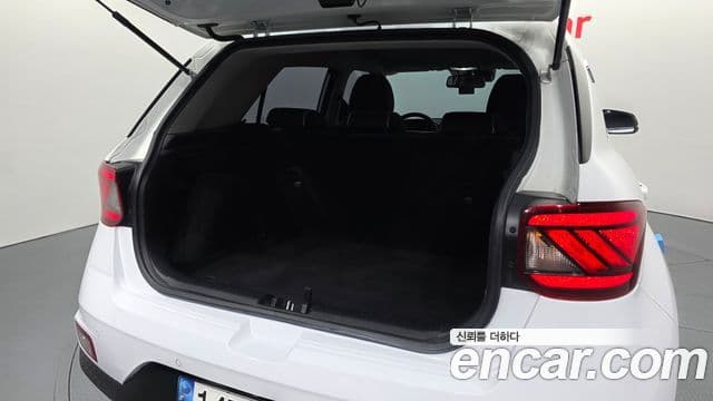 Hyundai Venue 1.6 Flux, 2020 11