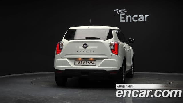 KG모빌리티(SsangYong) Berry New Tivoli V1, 2022 4