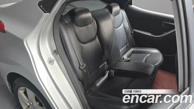 Hyundai Avante MD Luxury, 2011 12