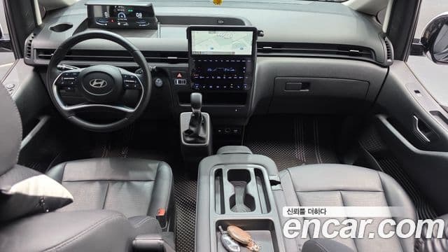 Hyundai Staria Modern, 2025 7