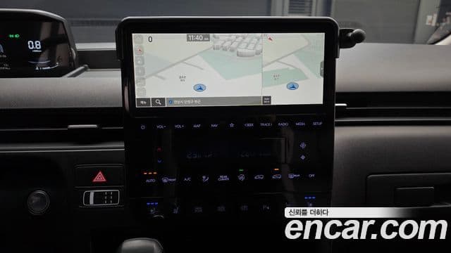 Hyundai Staria Modern, 2025 18