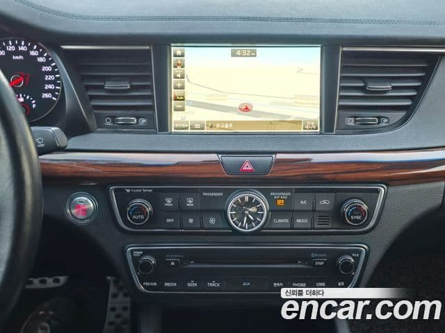 Kia All New K7 Special, 2016 13