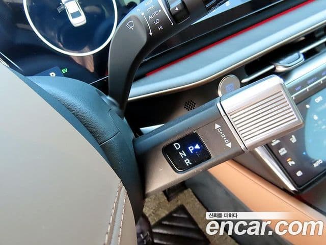 Hyundai Grandeur гибрид (GN7) Calligraphy, 2025 11