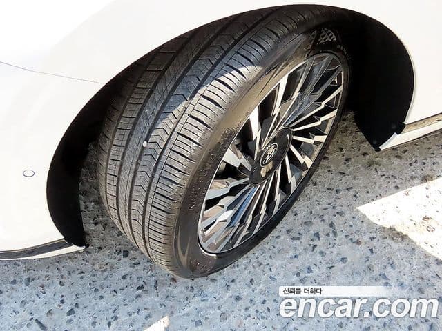 Hyundai Grandeur гибрид (GN7) Calligraphy, 2025 20