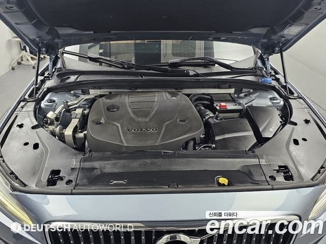 Volvo V90 Cross Country D5 Pro AWD, 2018 6