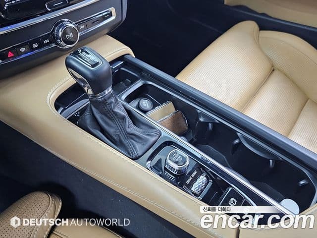 Volvo V90 Cross Country D5 Pro AWD, 2018 9