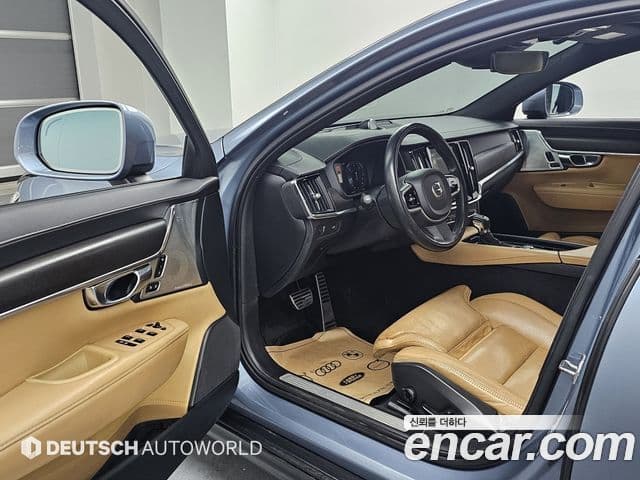 Volvo V90 Cross Country D5 Pro AWD, 2018 11