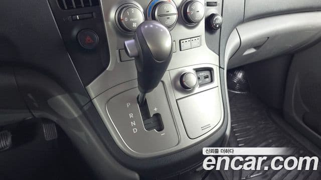 Hyundai Grand Starex CVX Luxury, 2014 9