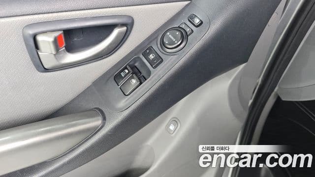 Hyundai Grand Starex CVX Luxury, 2014 17