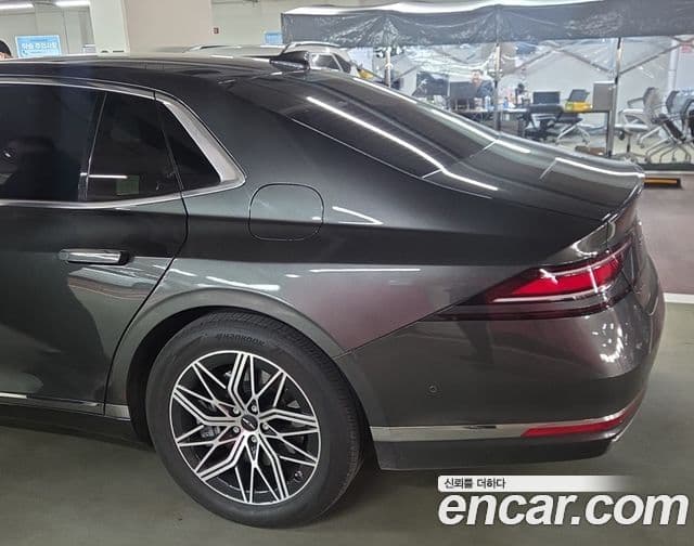 Genesis G90 (RS4) бензин 3.5 турбо AWD, 2023 12