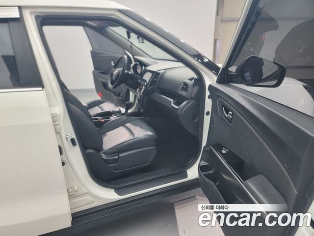 KG모빌리티(SsangYong) Tivoli VX 2WD, 2017 12