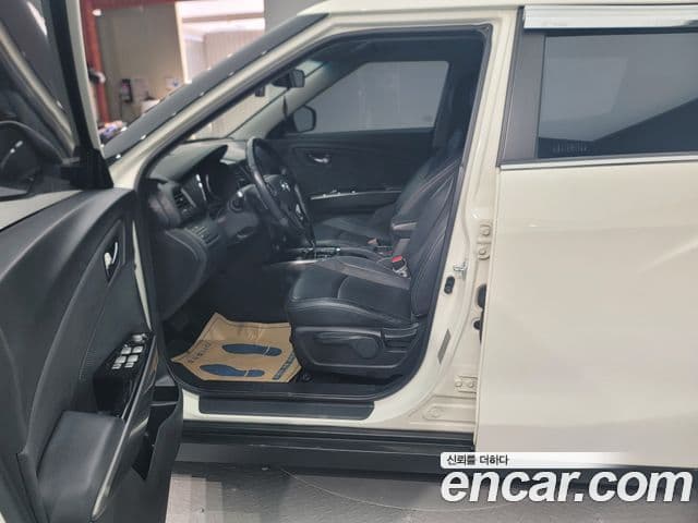 KG모빌리티(SsangYong) Tivoli VX 2WD, 2017 18