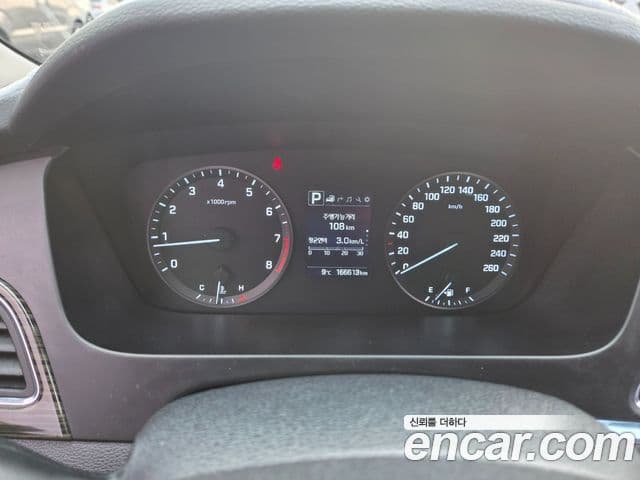 Hyundai LF Sonata Special, 2016 13