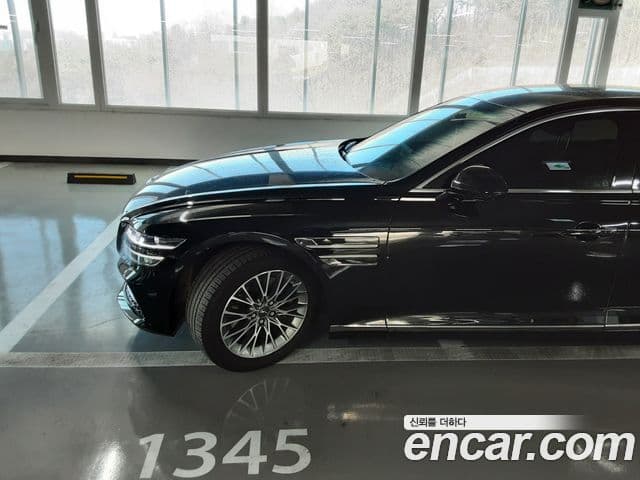 Genesis G80 (RG3) чёрный, 2023 1