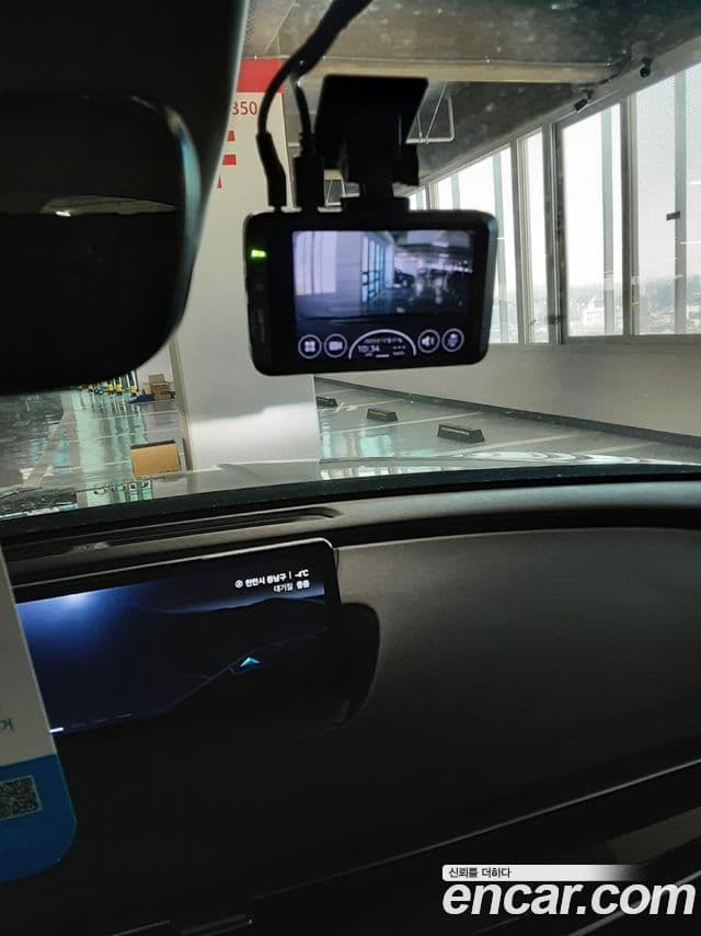 Genesis G80 (RG3) чёрный, 2023 11