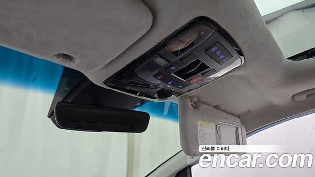 Hyundai Staria Inspiration, 2024 17