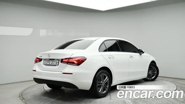 Mercedes-Benz A-класс W177 A220 седан, 2020 6