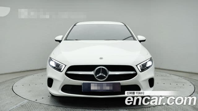Mercedes-Benz A-класс W177 A220 седан, 2020 8