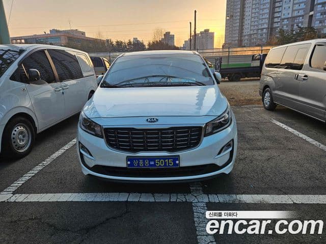 Kia The / новый New Carnival 11인승 Deluxe, 2019 1