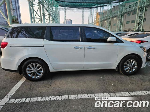 Kia The / новый New Carnival 11인승 Deluxe, 2019 4