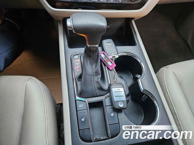 Kia The / новый New Carnival 11인승 Deluxe, 2019 9