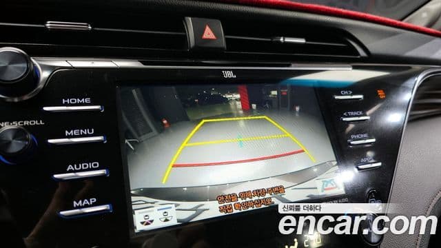 Toyota 캠리 (XV70) 2.5 XLE гибрид, 2019 15