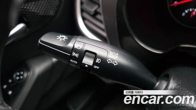 Kia Seltos Signature, 2021 17