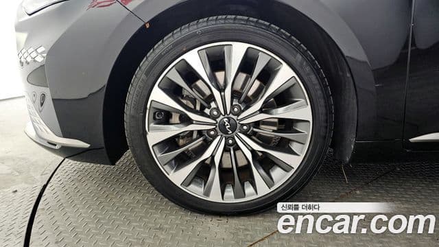 Kia K8 Noblesse, 2022 все фото