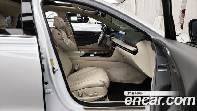 Genesis G80 (RG3) бензин 3.5 турбо AWD, 2025 11