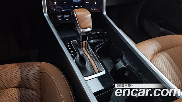 KG모빌리티(SsangYong) Torres T7, 2023 9