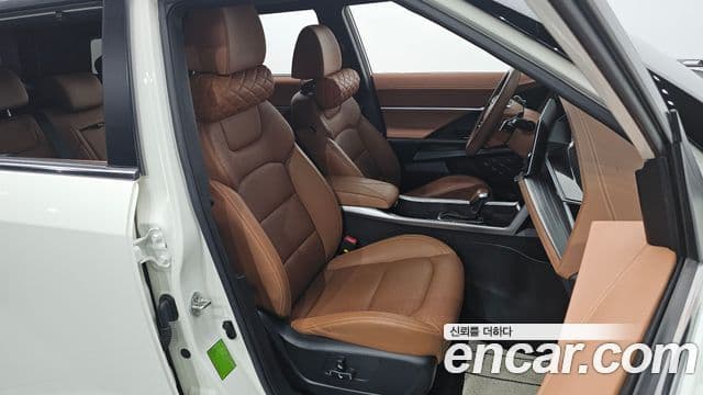 KG모빌리티(SsangYong) Torres T7, 2023 10