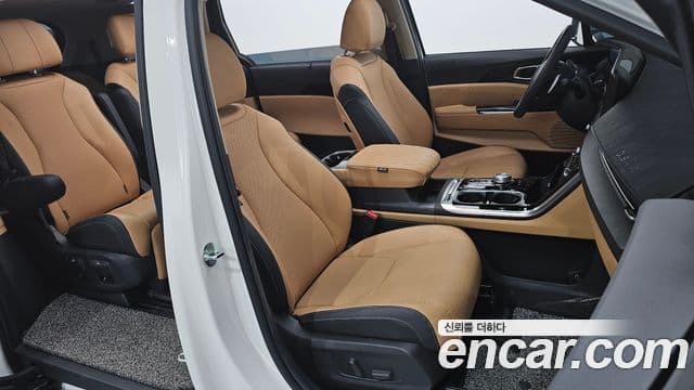 Kia Carnival 4세대 Signature, 2023 10