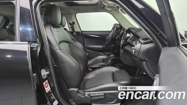 Mini Cooper S 3세대, 2016 11