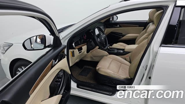 Kia All New K7 Prestige, 2016 10