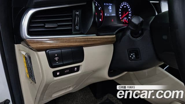 Kia All New K7 Prestige, 2016 17