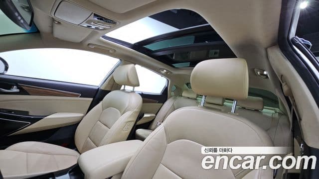 Kia All New K7 Prestige, 2016 19
