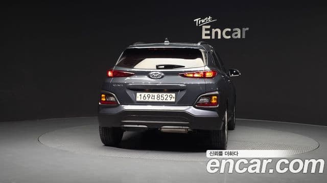 Hyundai Kona Premium, 2020 4