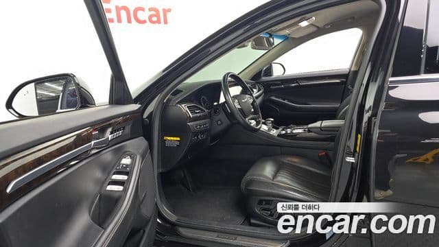 Genesis G90 Premium Luxury, 2019 10