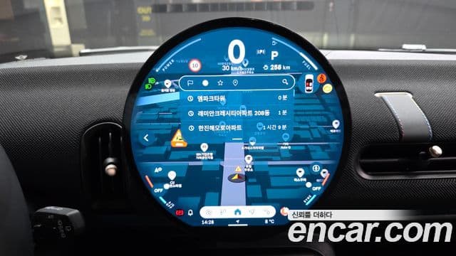 Mini Cooper C 4세대 5도어 Classic, 2025 14