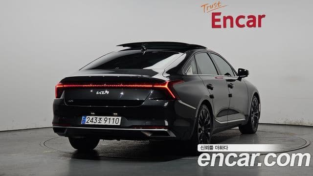 Kia K8 Signature Special, 2023 2
