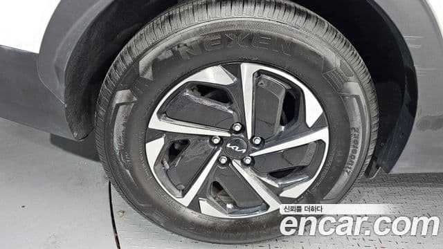 Kia Sportage 5세대 гибрид Prestige 2WD, 2023 все фото