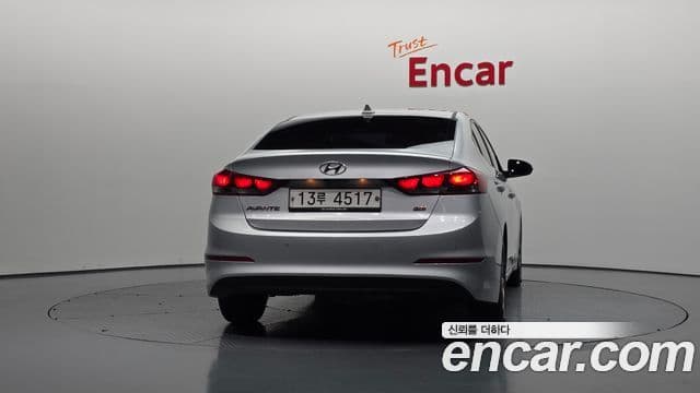 Hyundai Avante AD 1.6 GDI Smart, 2016 4