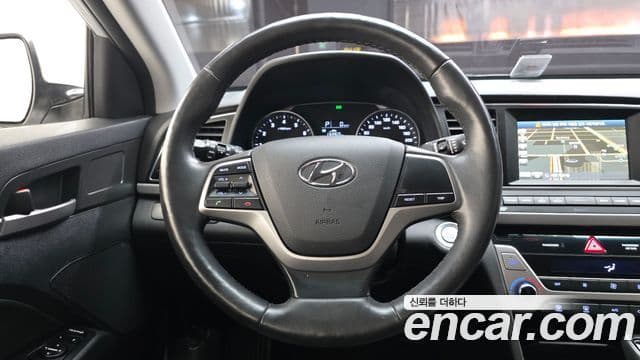 Hyundai Avante AD 1.6 GDI Smart, 2016 13