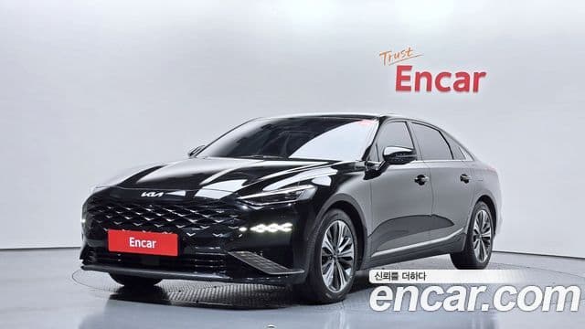 Kia K8 гибрид Signature, 2022 1